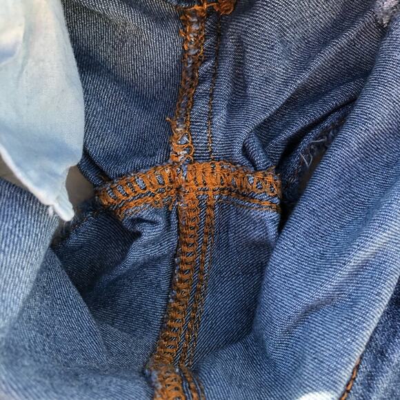 Indigo Rein floral embroidered jean short shorts junior sz 3 - Picture 6 of 7